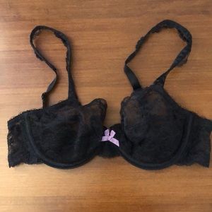 Chantelle 32B with French leavers lace in Black